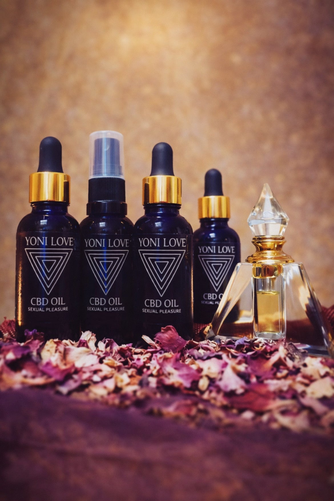 Yoni Love - CBD infused - Pleasure Oil